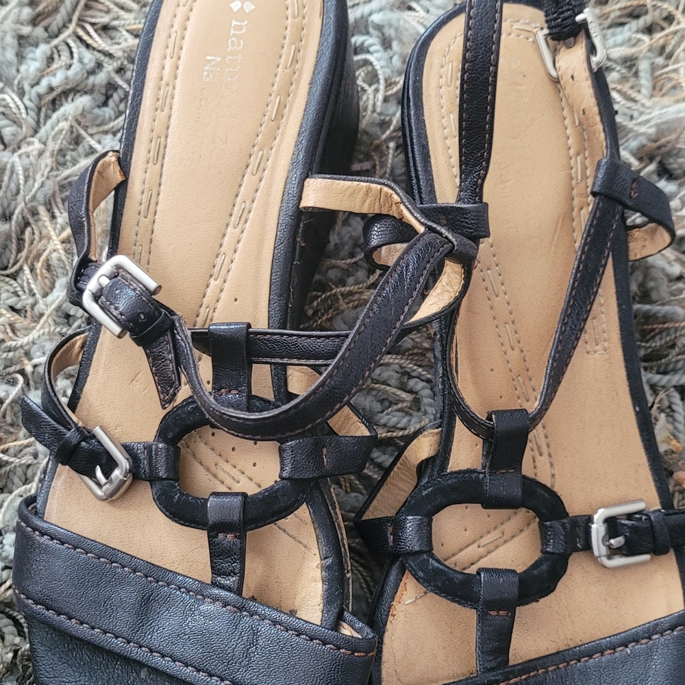 Naturalizer Black Leather Sandals